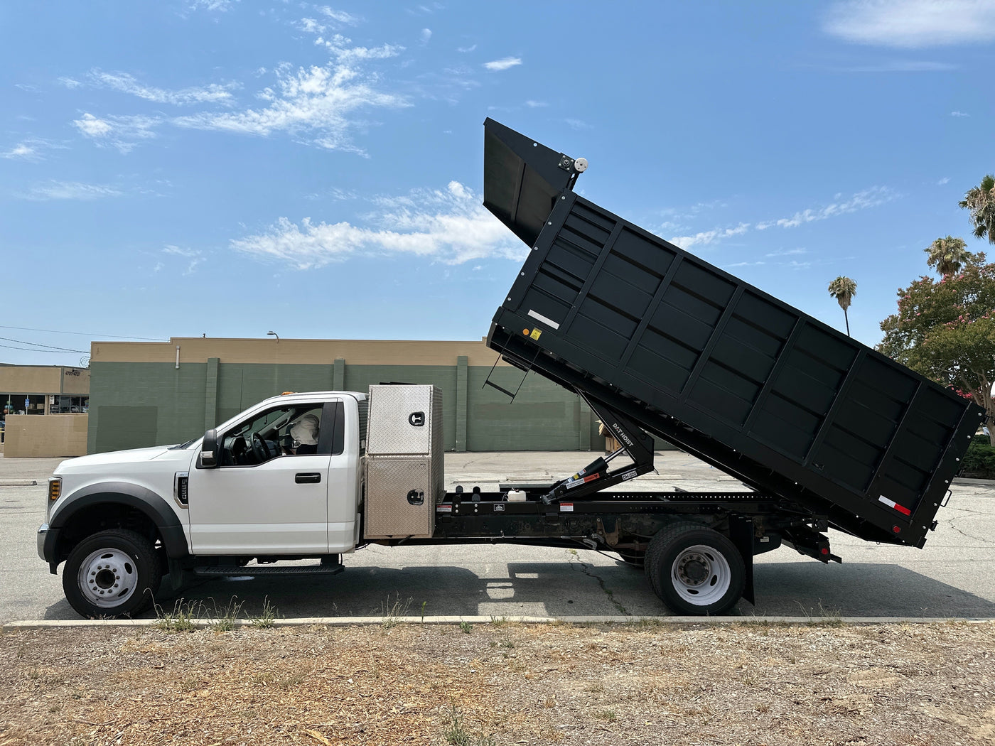 From Frame to Function: Choosing the Right Subframe Kit for Your Dump Body Project